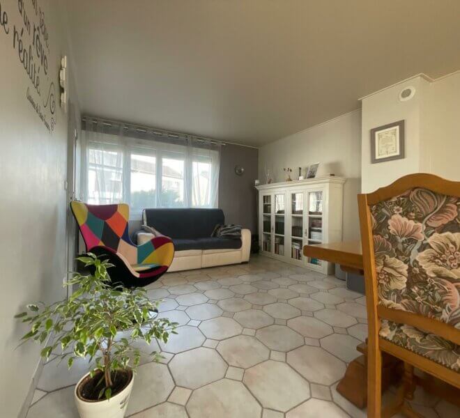 WhatsApp Image 2025-10-21 at 13.04.44