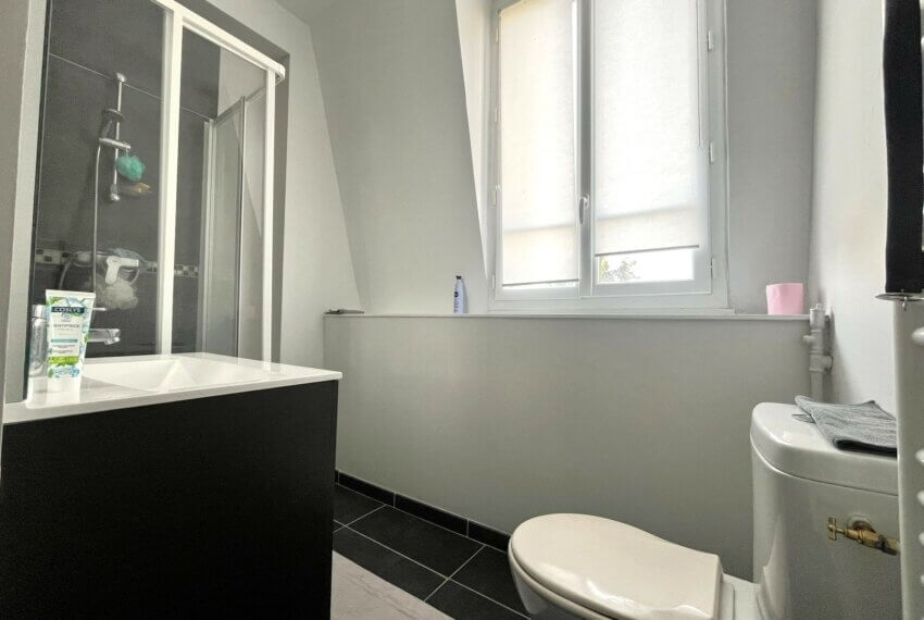 WhatsApp Image 2025-06-12 at 15.54.36