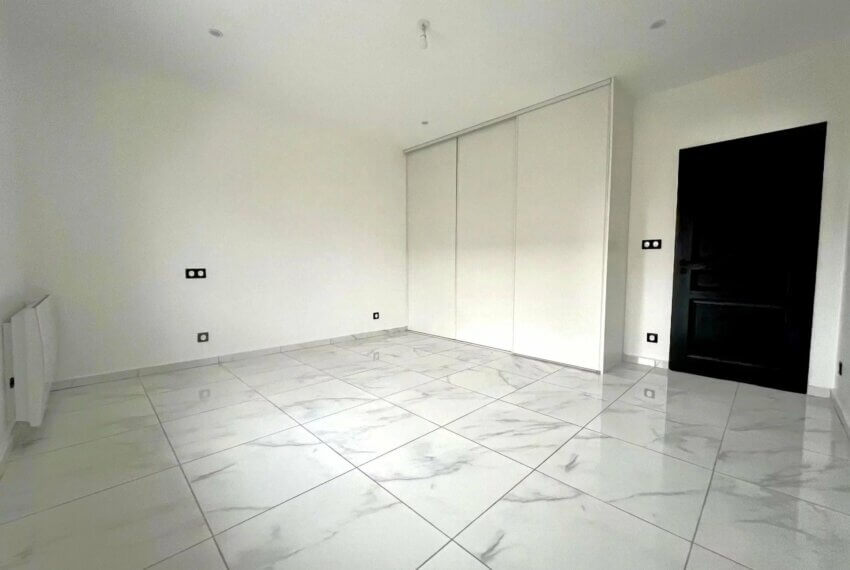 Picture-86611643-4 (1)