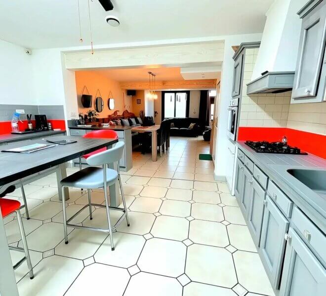 Picture-85677397-3 (1)