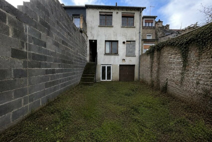 Maison 165 m² · à Camon · 165 m² · 170 000 €